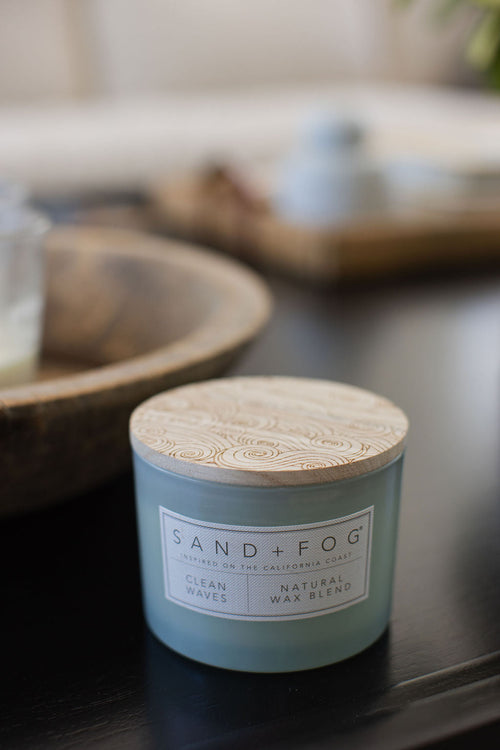Cozy Clean Waves 12 oz scented candle
