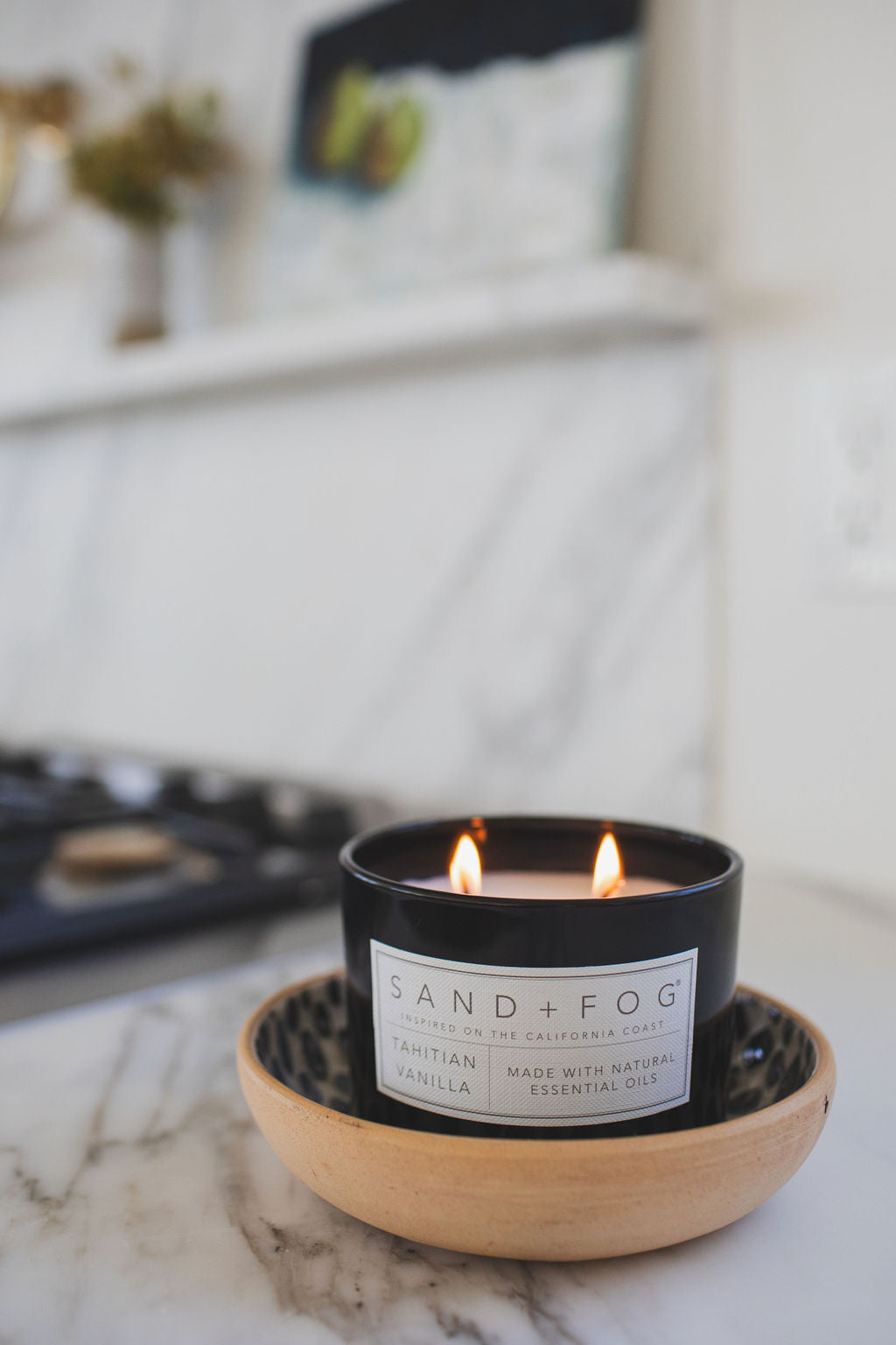 Cozy Tahitian Vanilla 12 oz scented candle