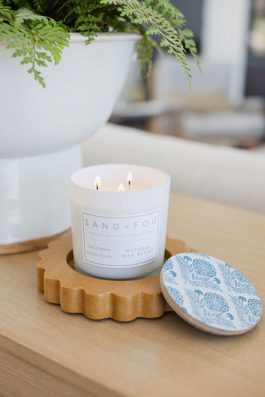 Cozy California Beach House 21 oz scented candle