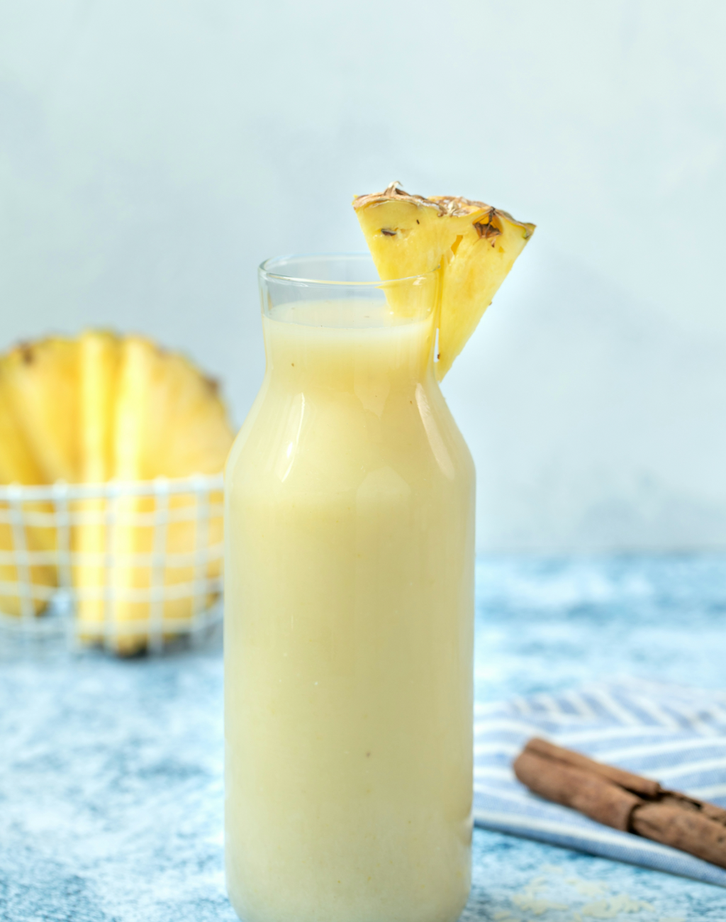 Cozy Pineapple Vanilla 12 oz scented candle